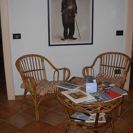 Charlie Chaplin Bed & Breakfast Tamara Eksteriør bilde